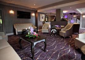 Greenvale Hotel 4