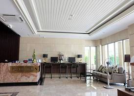 March Hotel 4