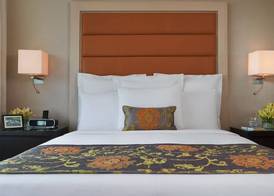 Marriott Executive Apartment - Lakeside Chalet, Mumbai 3