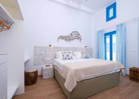 Aelia Collection Suites - Adults Friendly 2
