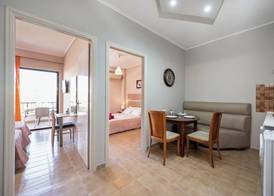 PRESTIGE HOLIDAY APARTMENTS 2