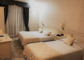 Hotel La Noce 5