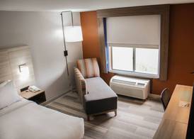 Holiday Inn Express & Suites ATHENS by IHG 3