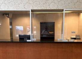 OYO Greenridge Hotel 5