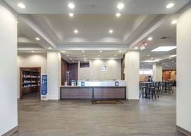 Sleep Inn & Suites And Conference Center Downtown 4