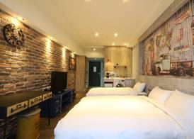 Sunshine Apartment 4