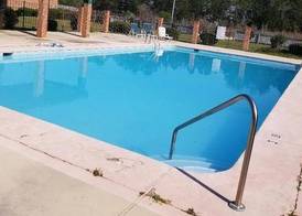 Days Inn by Wyndham Ozark 4