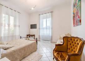 Lia Apartment 2