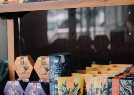 The Upperhouse Hotel – Boutique Stay with City & River Views 3