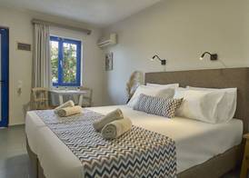 Maistrali Sea View Apartments 3