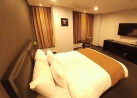 Gangneung Tourist Hotel 5