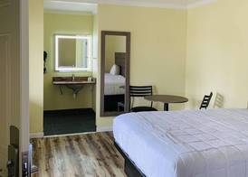 Central Coast Inn 5