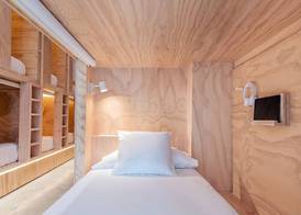 Colo Colo Hostel - Single Private Beds 4
