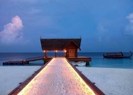 Constance Moofushi 4