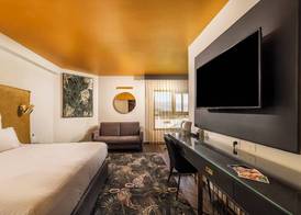 EVE by Adam Hotels 5