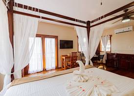 Hidden Jewel Boutique Hotel 3