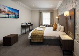 Albany Hotel 5