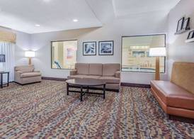 Baymont by Wyndham Milan 3