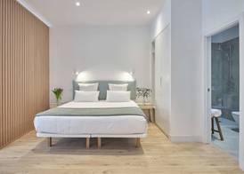 Paseo Suites Hotel 5