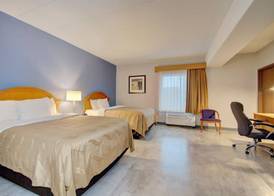 Quality Inn & Suites CVG Airport 5