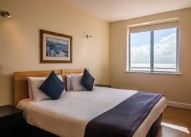 Galway Bay Sea View Apartments 5