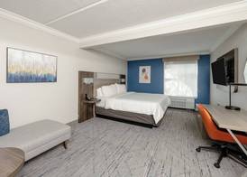 Holiday Inn Express & Suites CHARLESTON - NORTHWOODS by IHG 4