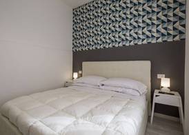 Flower Suites Sorrento 5