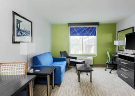Holiday Inn Express LANCASTER by IHG 2