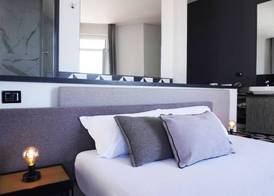 Gram Suites 5