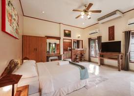 Palm Village 5