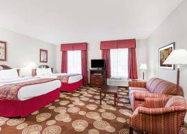 Hawthorn Extended Stay by Wyndham Seville 5