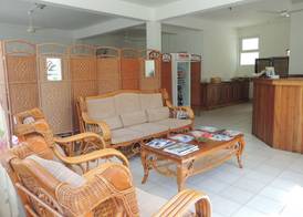 Reef Holiday Apartments 3
