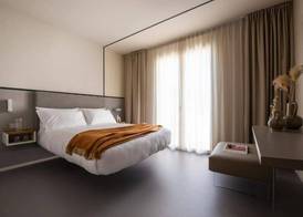 Open Hotel 5