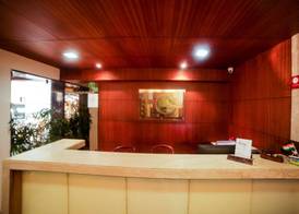 Hotel Lucky Bandra 2
