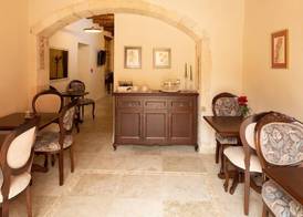 Phaedra Suites 3