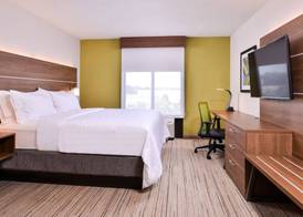 Holiday Inn Express & Suites TAMPA-ANDERSON RD/VETERANS EXP by IHG 2