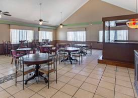 Knights Inn Plant City 4