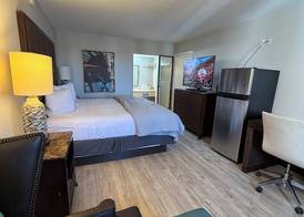 Extend-a-Suites Phoenix 4