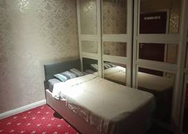 Lovely 1-bed Studio in London 3