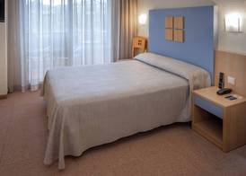 Caprici Beach Hotel & Spa 5