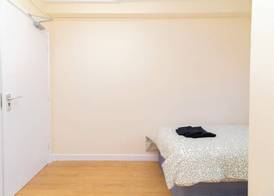 Brookvale Guest House Room 8 5