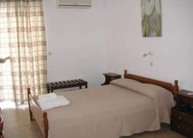 Maria Studios and Apartments 3