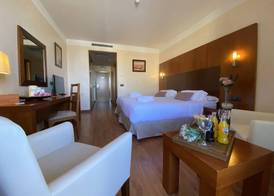 Hotel Montera Plaza 5