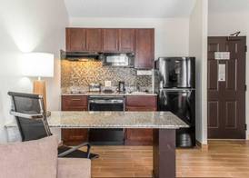 MainStay Suites Pittsburgh Airport 5