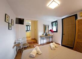 Barbati Boutique Studio 3