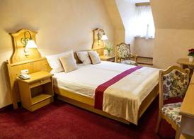 Hotel Pod Ciżemką 4