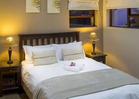 Lalapanzi Guest Lodge 3