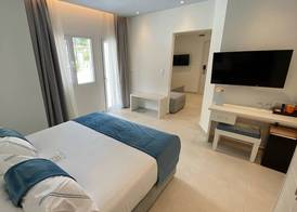 Acrotel Lily Ann Village 3