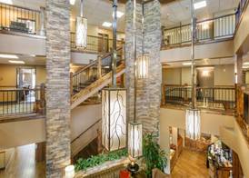 Best Western Premier Ivy Inn & Suites 2