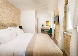 Agava Lux Rooms&Pool 2